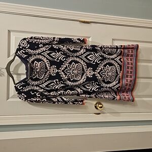 Knee length Vince Camuto patterned dress